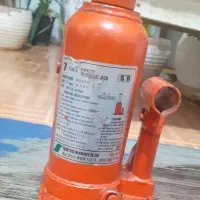 جک 7تنی ایسوزو