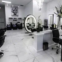 پرسنل حرفه ای سالن آرایشی