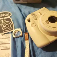 دوربین عکاسی چاپ سریع فوجی فیلم مدل Instax mini 9