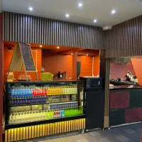 نیروی اقا ، منظم و بسیار تمیز