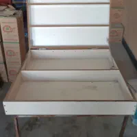 جعبه سیگاری همراه چهار پایه آهنی|فروشگاه و مغازه|ایرانشهر, |دیوار