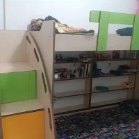 تخت دو طبقه