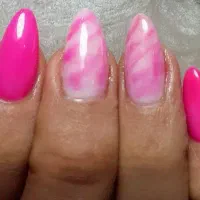 خدمات ناخن مائده