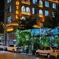 هتل و سوییت آپارتمان اورامانات.