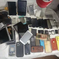 انواع گوشی وریش تراش وال باند و...