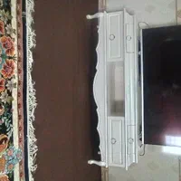باسلام میز تلوزیون صحیح و سالم