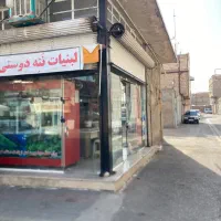 مغازه دو نبش