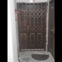 حفاظ درب آپارتمان، آکارئونی