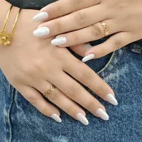 کاشت ناخون