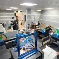 استخدام تابلو ساز حروف ساز کامپوزیت کار|استخدام صنعتی، فنی، مهندسی|تهران, سبلان (لشگر)|دیوار