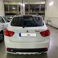 کوییک مدل 1402 مانیتور دار سفید مشکی|خودرو سواری و وانت|تبریز, |دیوار