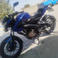 متور سیکلت ۲۰۰ ان اس