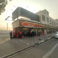 کارگر ساده برای پنچرگیری و لاستیک فروشی|استخدام خدمات فروشگاه و رستوران|تهران, دردشت|دیوار