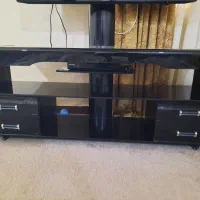 میز تلوزیون شیشه‌ای