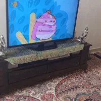 تعدادی وسایل خانه به فروش میرسد