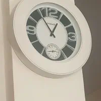 ساعت دیواری امگانونو