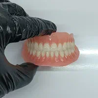 دندان مصنوعی فقط 15 میلیون تومان