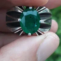 انگشتر زمرد پنجشیر