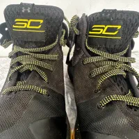 دو عدد کفش اسپورت آندرآرمور  و نایک اصل|کیف، کفش، کمربند|شیراز, شهرک فرهنگیان|دیوار