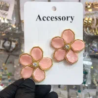 گوشواره بدلیجات