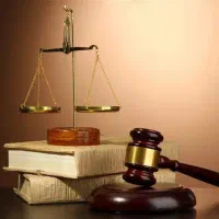 وکیل پایه یک دادگستری