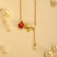 گردن بندهای مختلف