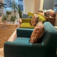 مبل ۴ نفره راحتی و تک چرخان