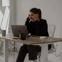 طراحی وب سایت ،اپلیکیشن ، سئو و برنامه نویسی