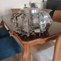 لوستر همراه با کنترل که از کنترل استفاده نشده