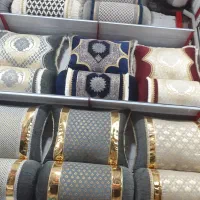 بالشت و پشتی