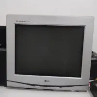 مانیتور ال جی در حد نو