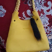 خوش رنگ وزیبا