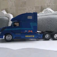 ماکت ولوو VNL ۱/۳۲