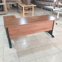 میز اداری وکنفرانس