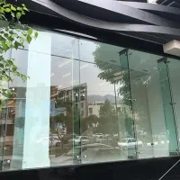 نما، جان پناه، پارتیشن و درب شیشه‌ای