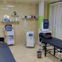 لیزر نیولایف همه روزه از ساعت ۹ الی ۲۰