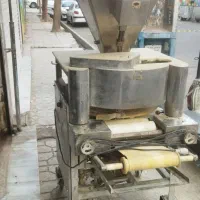 دستگاه چونه گیر و پهن کن دو غلطک نانوایی|کافیشاپ و رستوران|رباطکریم, نصیرشهر|دیوار