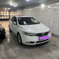 کیا سراتو آپشنال