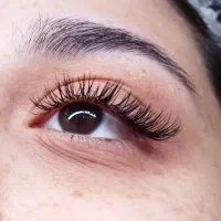 کاشت مژه وتاتوابرو|خدمات آرایشگری و زیبایی|مشهد, شهید بصیر|دیوار