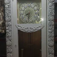 ساعت ایستاده  باویترین  ام دی اف