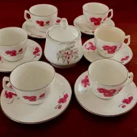 فروش ۷ سری سرویس چینی و چایخوری و غذاخوری