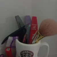 وسایل کاشت ناخن درحد نو|آرایشگاه و سالن‌های زیبایی|یزد, |دیوار