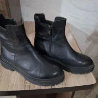 نیم بوت سایز ۳۷