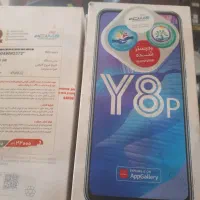 Y8pتعمیر نشده 128 گیگ رام 6