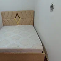 تختخواب در حد صفر تشک رویال اصل|تخت و سرویس خواب|سردشت, |دیوار