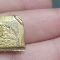 ۲۰۰ گرم طلا ۳۰۰ بالای تابلو