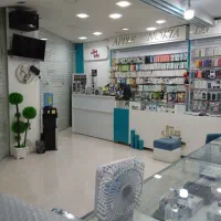 اجاره مغازه و فروش کل لوازم جانبی موبایل|اجارهٔ مغازه و غرفه|پارسیان, |دیوار