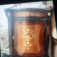 آینه کنسول در حد نو