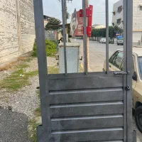 درب انباری و آسانسور