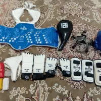 یک دست لباس مبارزه ست کامل تکواندو